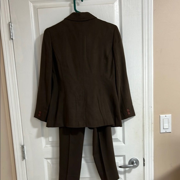 Brown Women's Pant Suit - Picture 9 of 16